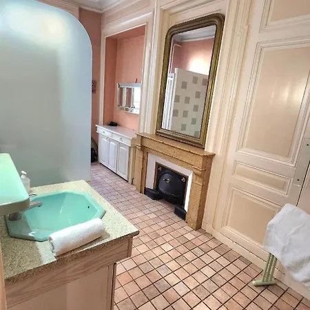 アパート Grand 100 M2 A 5 Min De Bellecour *